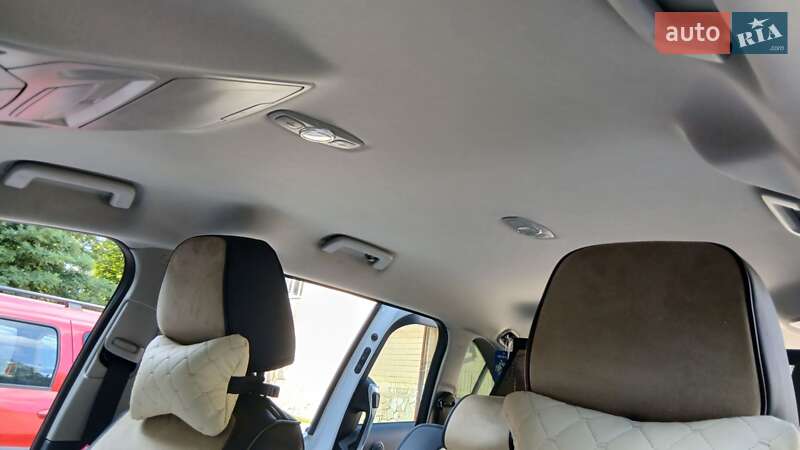 Минивэн Ford Grand C-Max 2011 в Тернополе