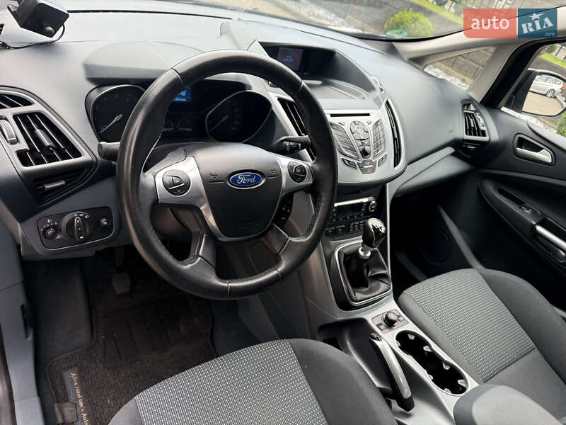 Минивэн Ford Grand C-Max 2011 в Ровно