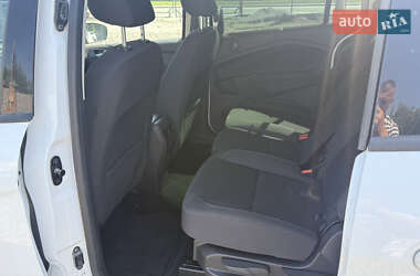 Минивэн Ford Grand C-Max 2018 в 