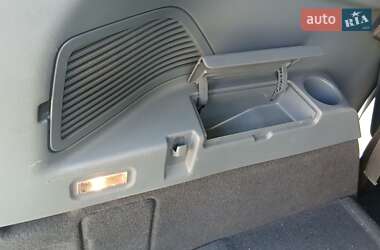 Минивэн Ford Grand C-Max 2011 в 