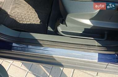 Минивэн Ford Grand C-Max 2011 в 