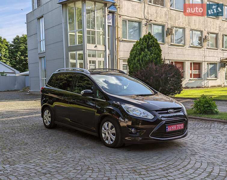 Минивэн Ford Grand C-Max 2011 в 