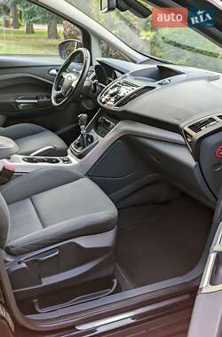 Минивэн Ford Grand C-Max 2011 в 