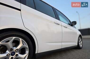 Минивэн Ford Grand C-Max 2010 в 
