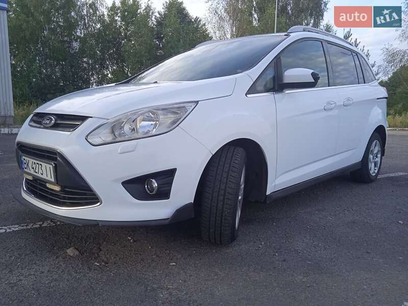 Мінівен Ford Grand C-Max 2010 в Радивиліві