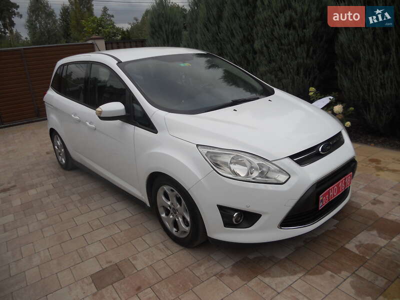 Минивэн Ford Grand C-Max 2010 в Буче
