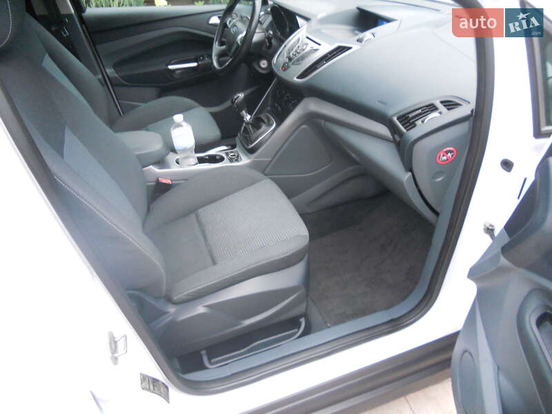 Минивэн Ford Grand C-Max 2010 в Буче