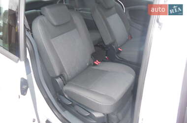 Минивэн Ford Grand C-Max 2010 в 