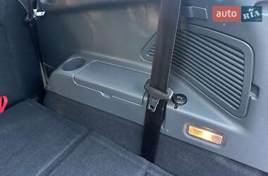 Мінівен Ford Grand C-Max 2010 в 