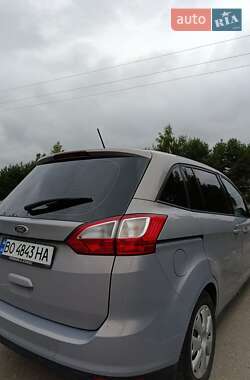 Минивэн Ford Grand C-Max 2011 в 