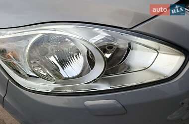 Минивэн Ford Grand C-Max 2011 в 