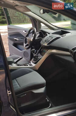 Мінівен Ford Grand C-Max 2010 в  фото 41 Мінівен Ford Grand C-Max 2010 в