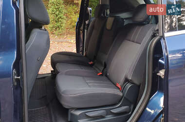 Мінівен Ford Grand C-Max 2010 в  фото 54 Мінівен Ford Grand C-Max 2010 в