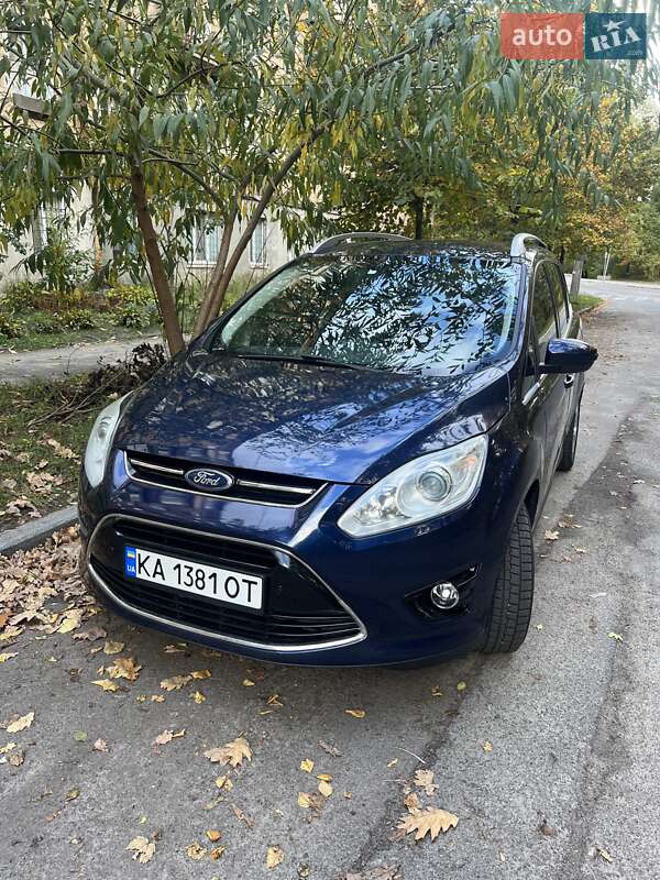 Ford Grand C-Max 2011