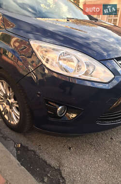 Мінівен Ford Grand C-Max 2010 в  фото 15 Мінівен Ford Grand C-Max 2010 в