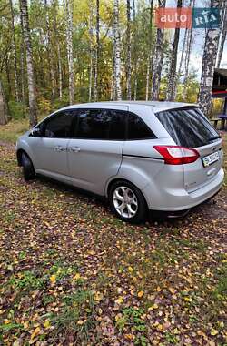 Минивэн Ford Grand C-Max 2010 в 