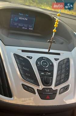 Мінівен Ford Grand C-Max 2011 в  фото 5 Мінівен Ford Grand C-Max 2011 в