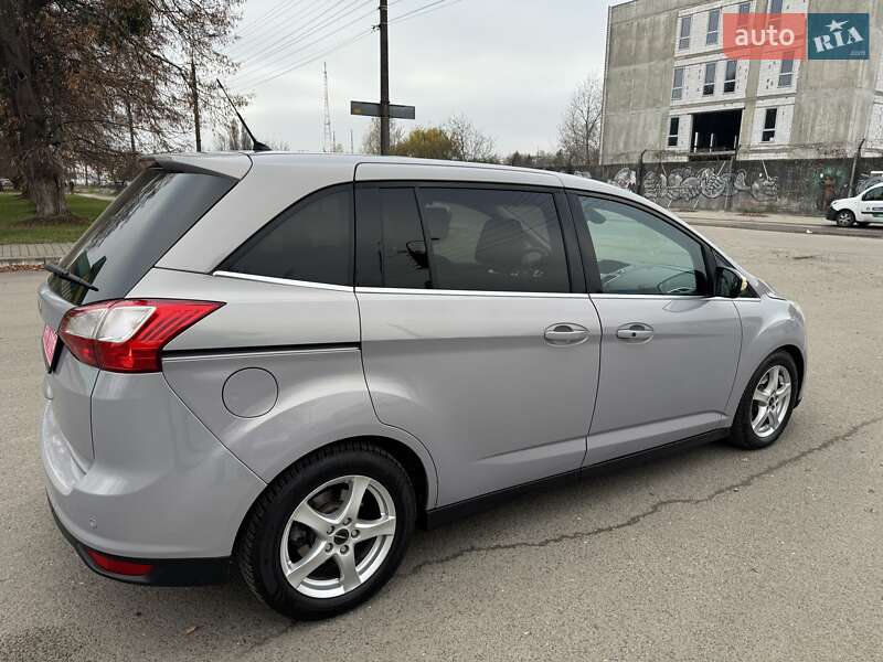 Минивэн Ford Grand C-Max 2011 в Луцке