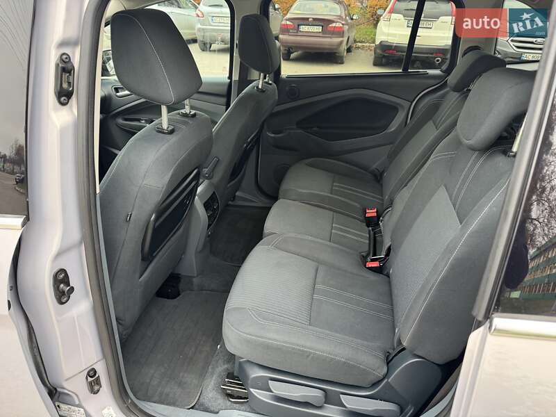 Минивэн Ford Grand C-Max 2011 в Луцке