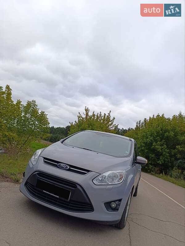 Минивэн Ford Grand C-Max 2010 в Кременце