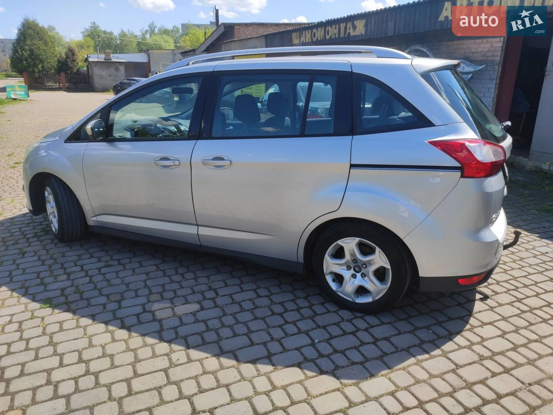 2010 Ford C-MAX - мініатюра 11