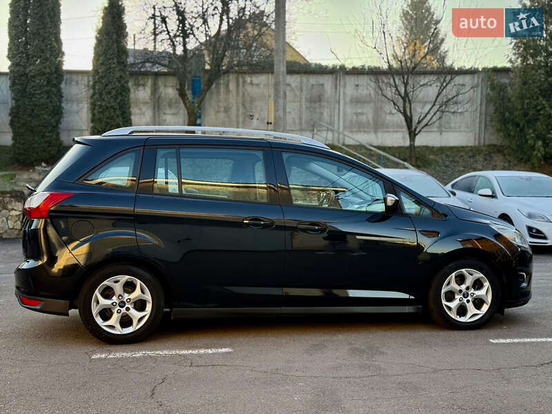 Минивэн Ford Grand C-Max 2011 в Ровно