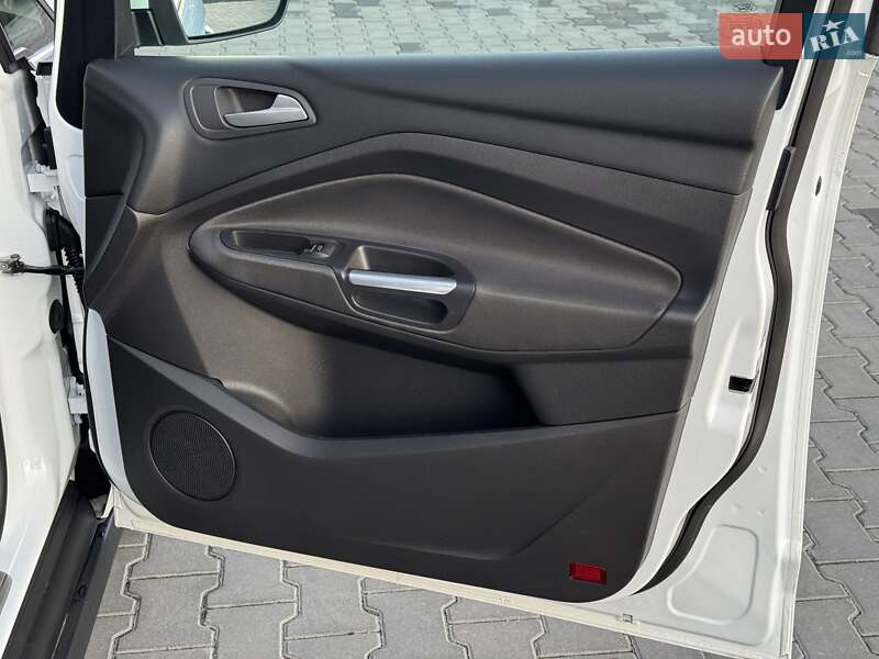 Минивэн Ford Grand C-Max 2017 в Луцке