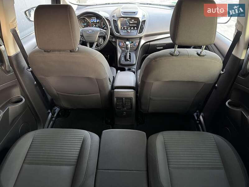 Минивэн Ford Grand C-Max 2017 в Луцке