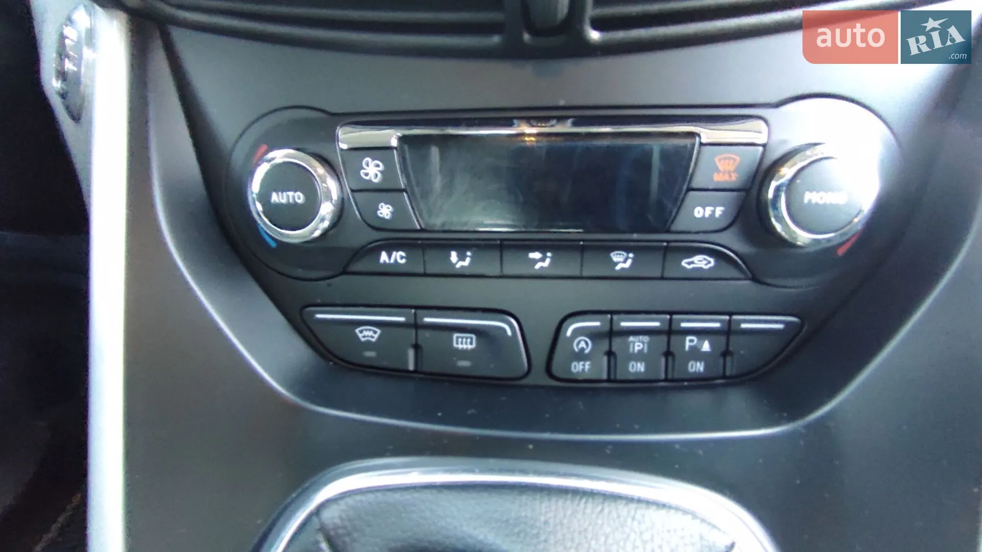 2011 Ford C-MAX - мініатюра 23