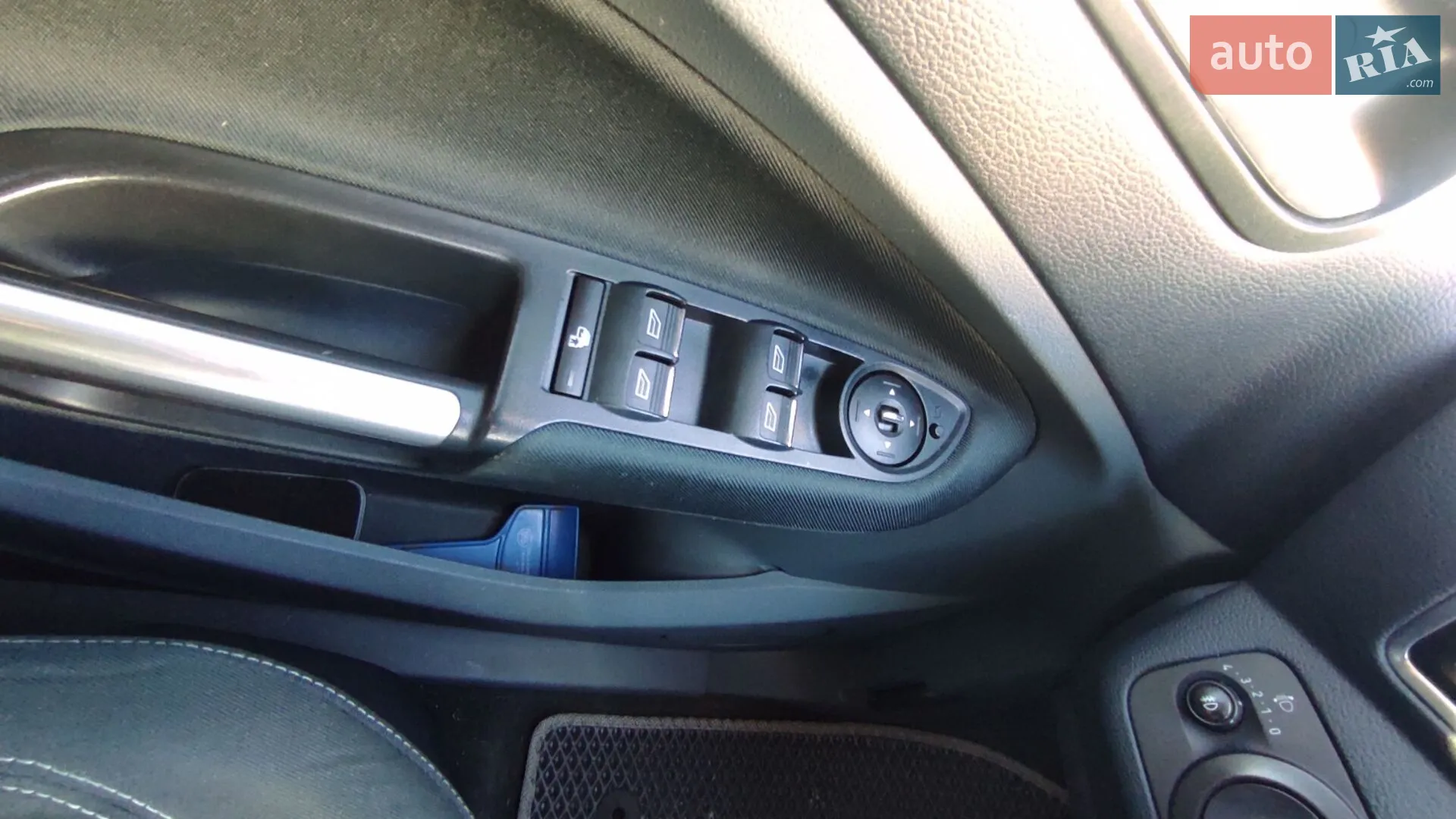 2011 Ford C-MAX - мініатюра 35