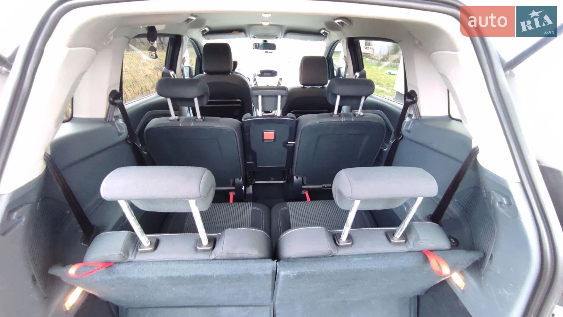 2011 Ford C-MAX - мініатюра 53
