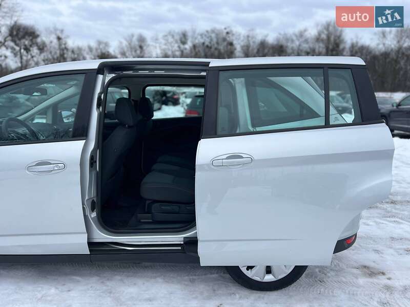 Мінівен Ford Grand C-Max 2015 в Стрию