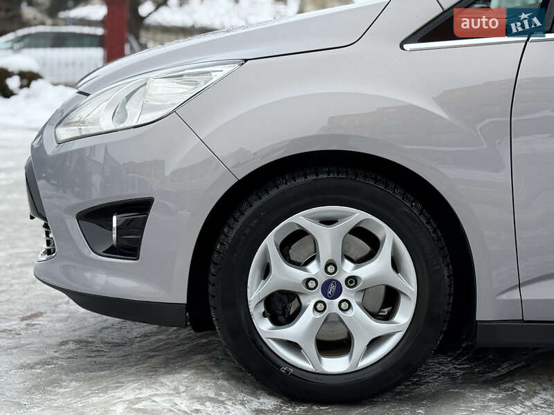 Мінівен Ford Grand C-Max 2011 в Стрию