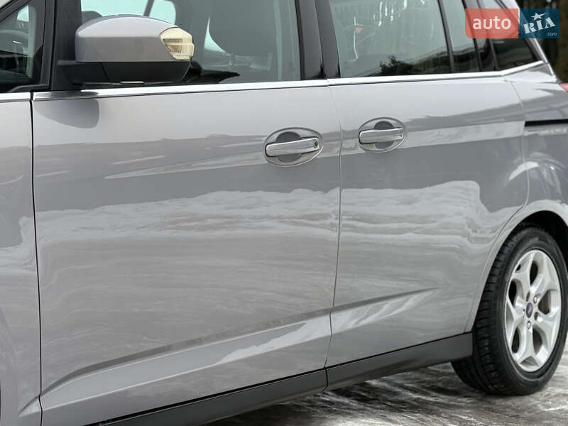 Мінівен Ford Grand C-Max 2011 в Стрию