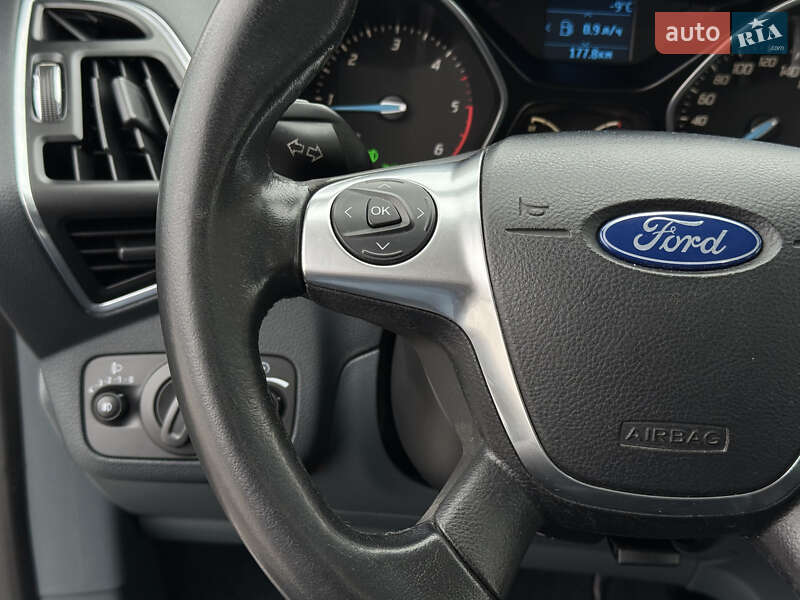 Мінівен Ford Grand C-Max 2011 в Стрию