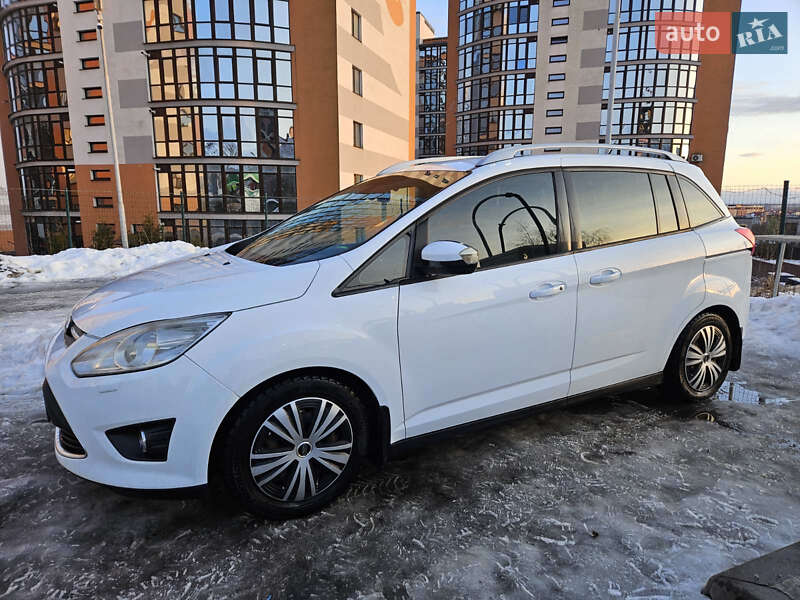 Ford Grand C-Max 2011