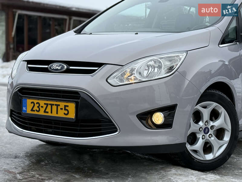 Минивэн Ford Grand C-Max 2011 в Стрые