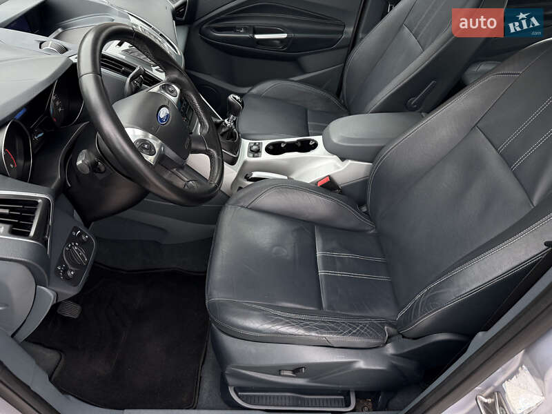 Минивэн Ford Grand C-Max 2011 в Стрые