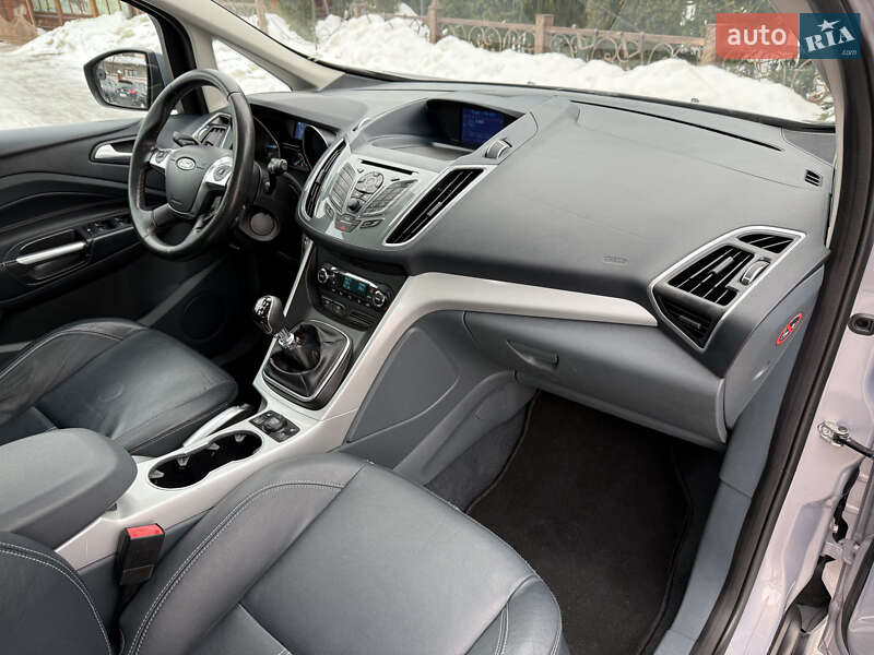 Минивэн Ford Grand C-Max 2011 в Стрые