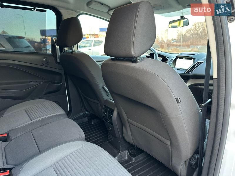 Минивэн Ford Grand C-Max 2017 в Дрогобыче