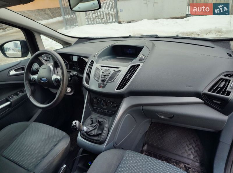 Минивэн Ford Grand C-Max 2012 в Самборе