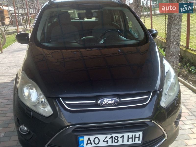 Минивэн Ford Grand C-Max 2011 в Перечине