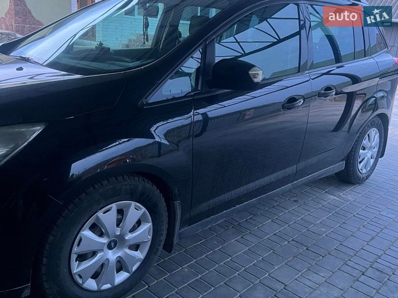 Ford Grand C-Max 2011