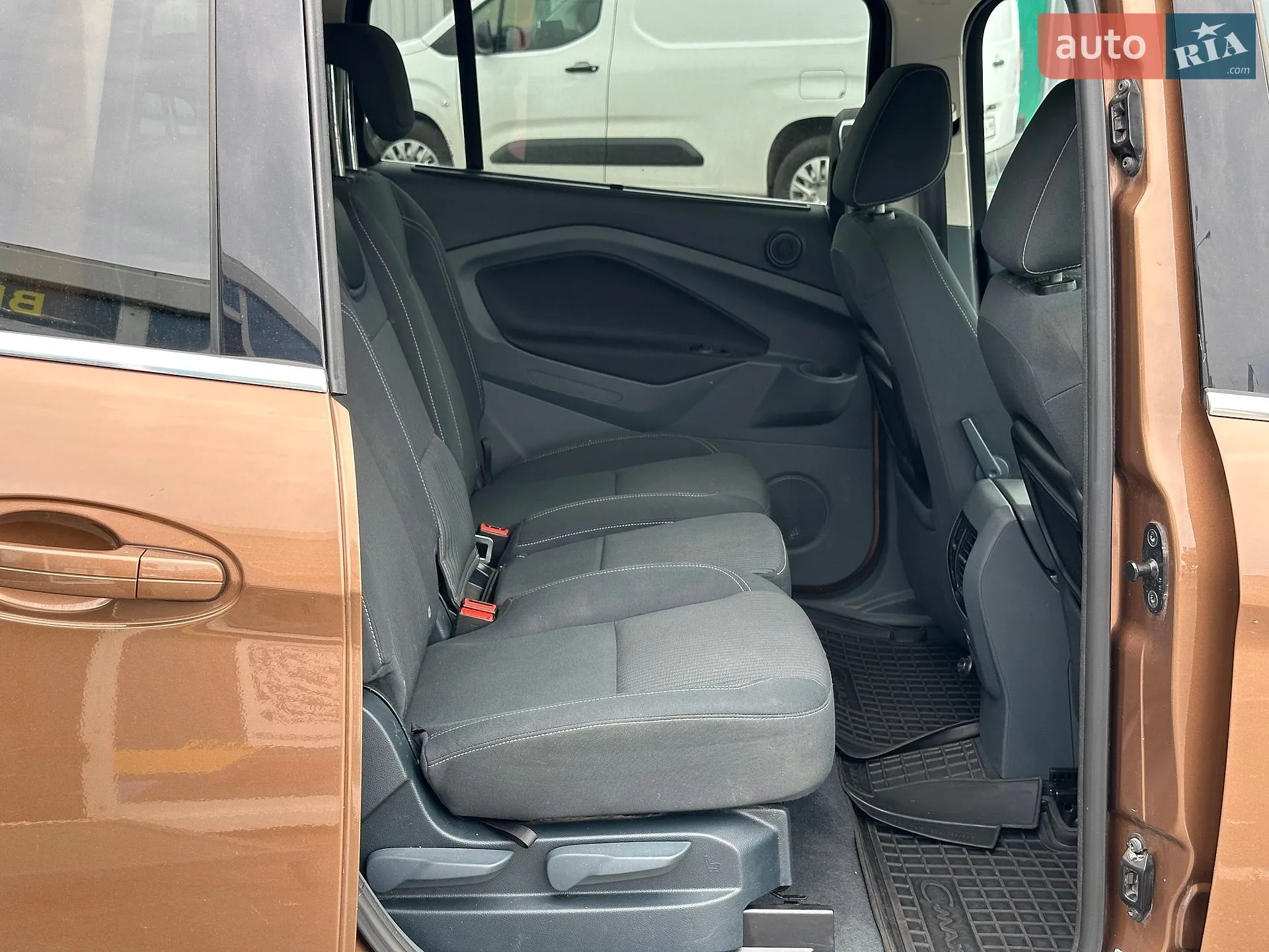 2015 Ford C-MAX - мініатюра 34