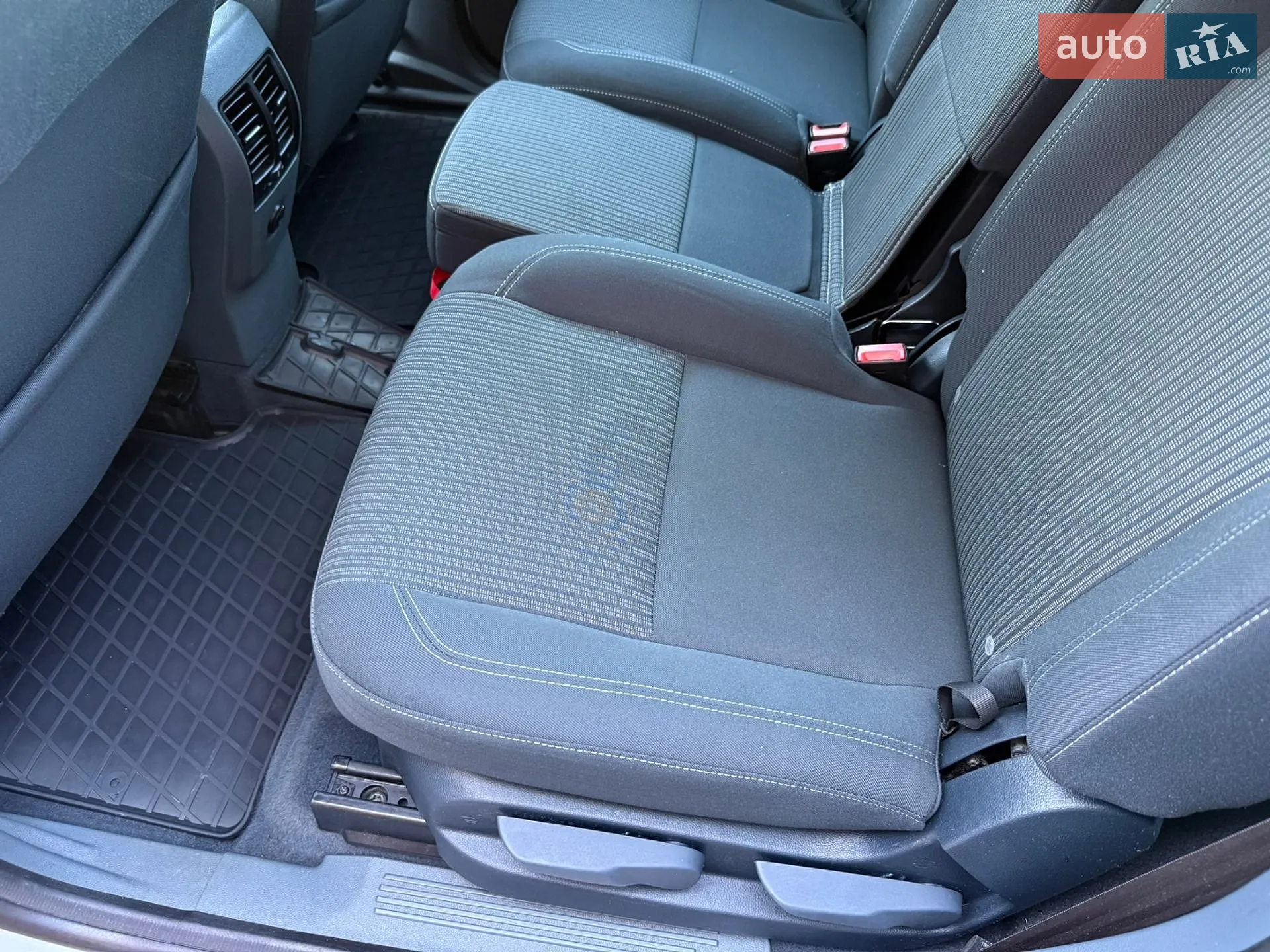 2014 Ford C-MAX - мініатюра 46