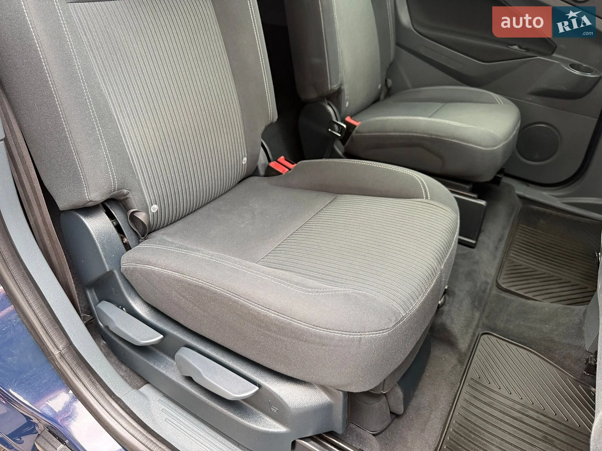 2013 Ford C-MAX - мініатюра 82