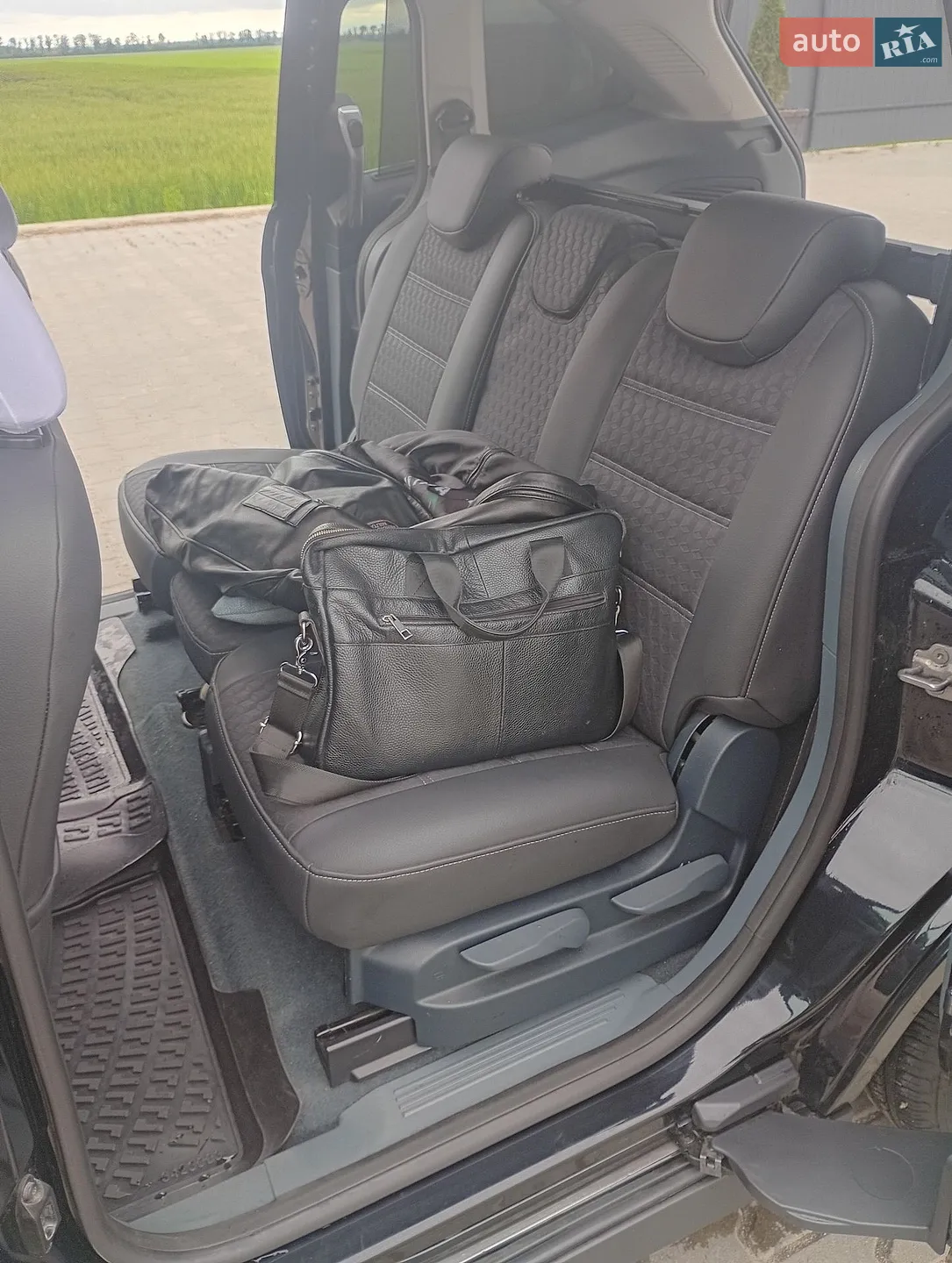 2011 Ford C-MAX - мініатюра 53