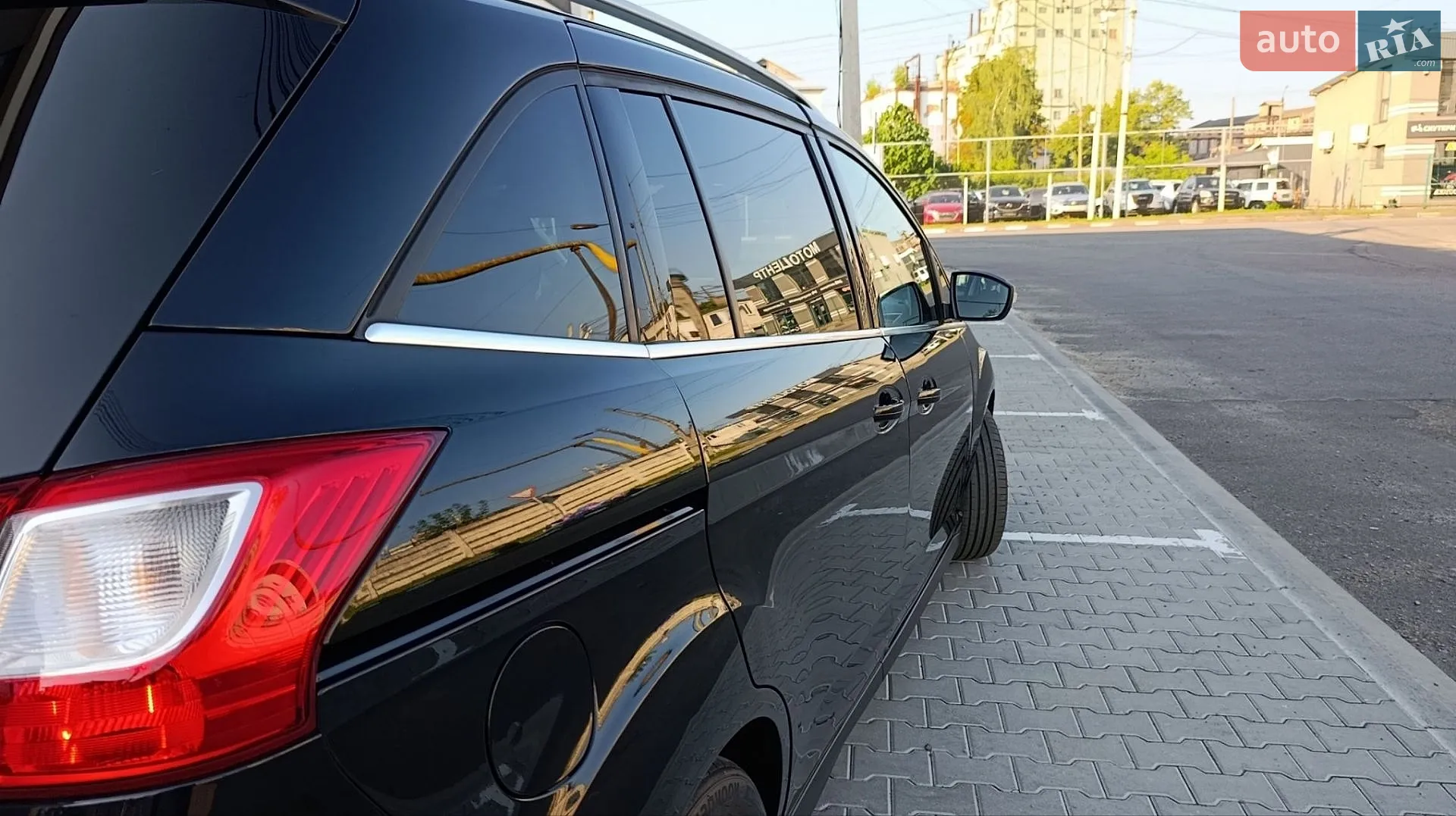 2013 Ford C-MAX - мініатюра 33