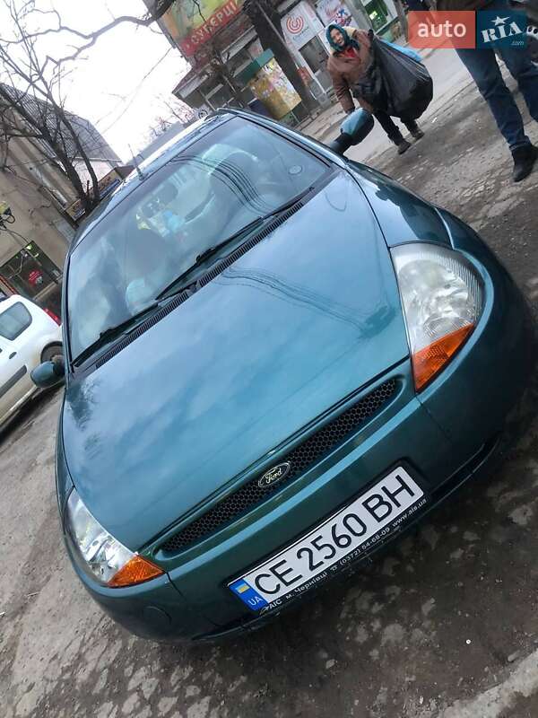 Хетчбек Ford KA 1997 в Хотині