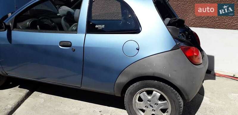 Ford KA 2002